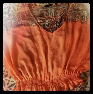 Sheer paisley top w/cap sleeves and inside lining